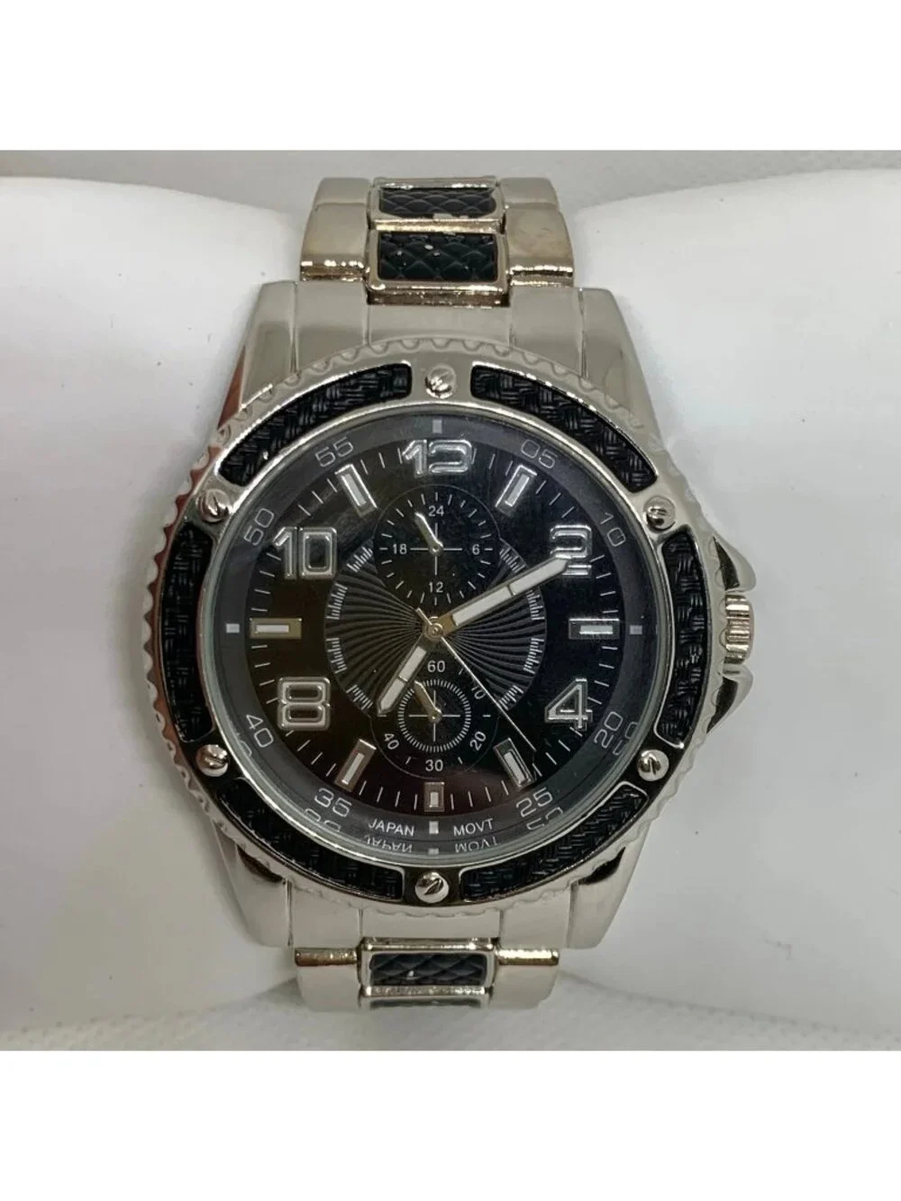 FMD men’s silver black tone wrist watch quartz analog 48mm size 7” running